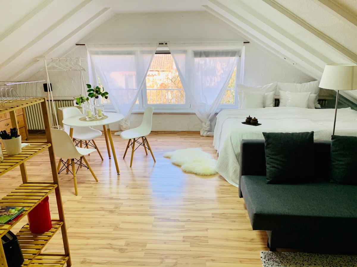 Studio Apartment In Direkter Naehe Zur Uniklinik Homburg 홈부르크 외부 사진